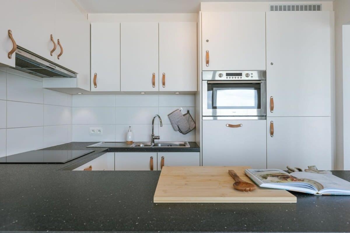 Huswell - Bright Seaview Apartment In Oostende Zewnętrze zdjęcie
